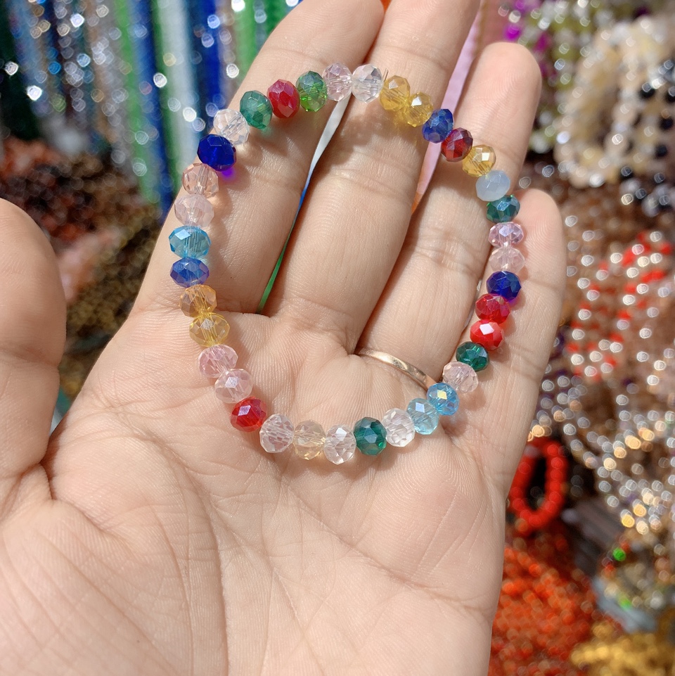 水晶6mm七彩手链多彩琉璃水晶手串百搭大方爆款饰品