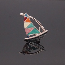 Colorful sailing brooch