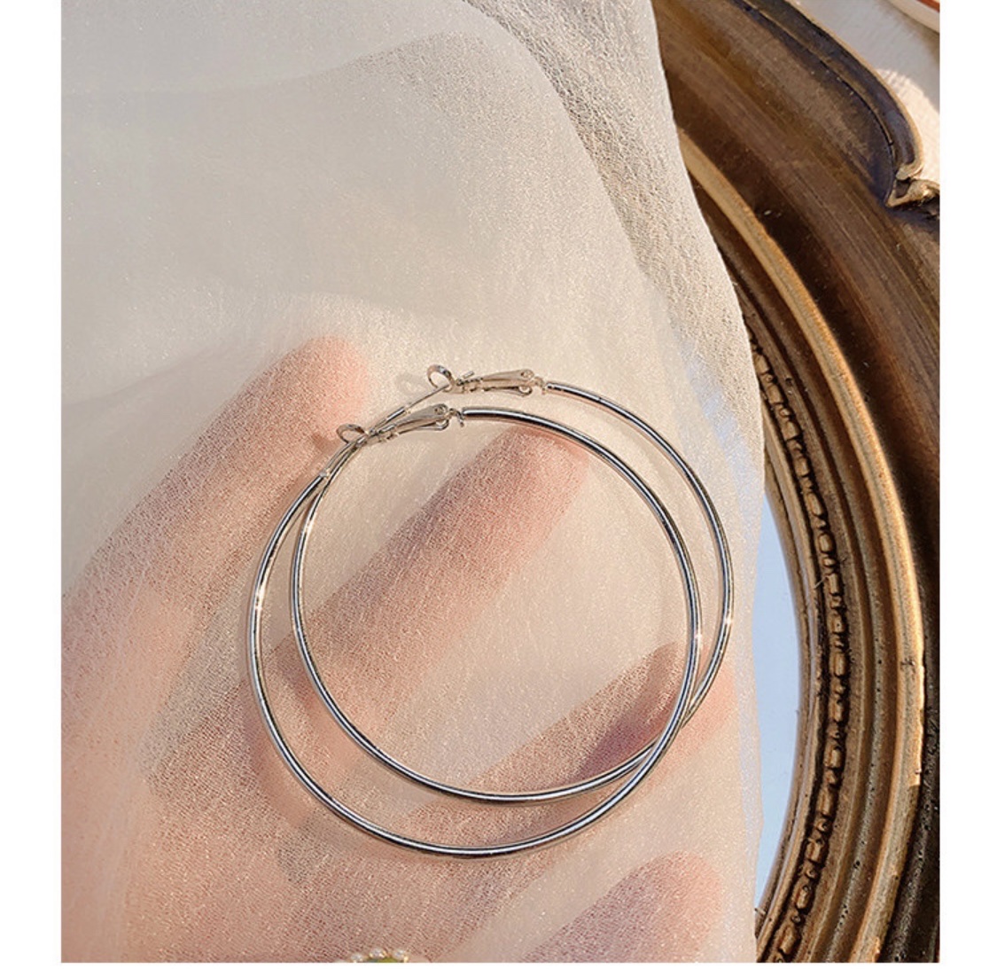 新款潮高级感简约耳圈夸张大圆圈耳环女欧美风耳饰产品图