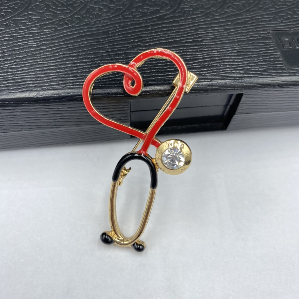 Factory direct sales of cross-border brooches, stethoscopes and corsages