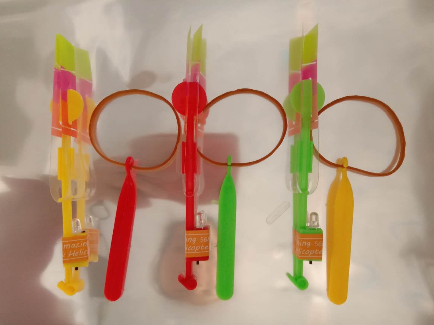Luminous flying arrow, luminous slingshot, cloud Piercing Arrow, children's slingshot flying saucer, flashing toys, and popular toys at the luminous night market Item Picture