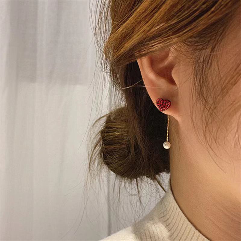 Korean version of cute asymmetrical earrings Bear Kawaii earrings for women with diamond red heart long pearl earrings thumbnail