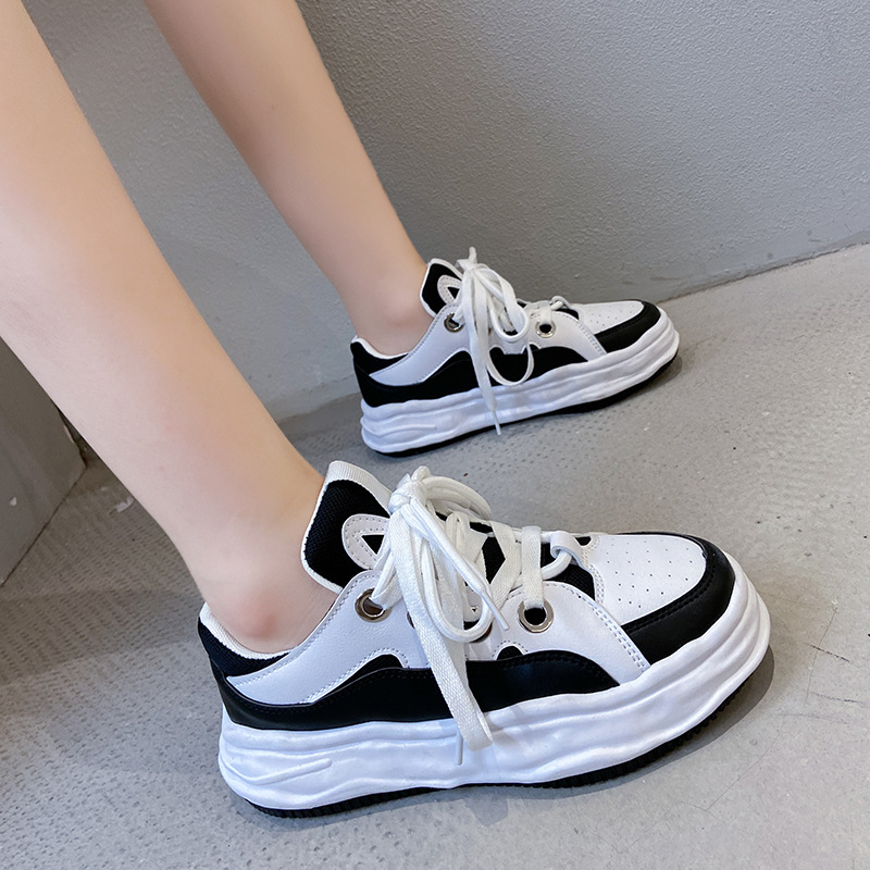 2021夏季新款女士休闲风透气板鞋个性时尚潮流女鞋低帮日常网布鞋