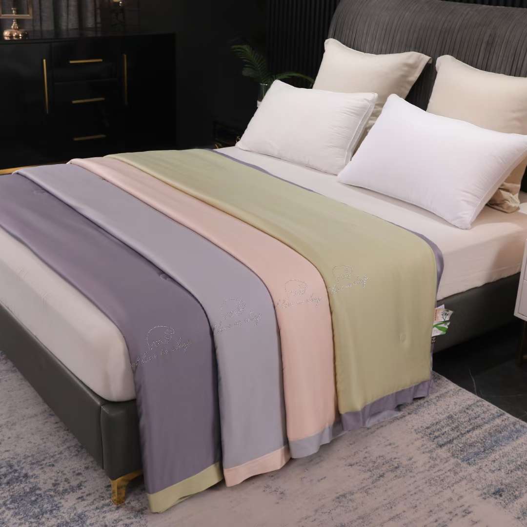 Ice silk summer quilt pic 5