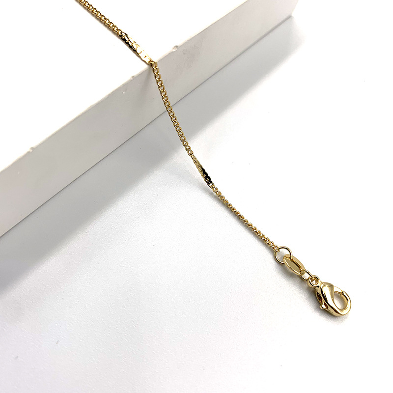 Factory wholesale 18K real gold plated necklace, women's S-chain, sunflower and starry sky chain, necklace accessory, chain color preservation electroplating 3 Application Scenario