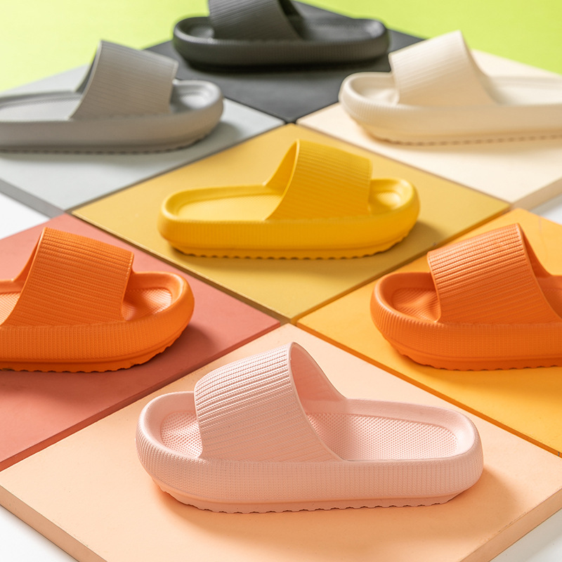 Super thick bottom wear super soft super comfortable soft bottom slippers for women and men summer indoor home with non-slip silent slippers