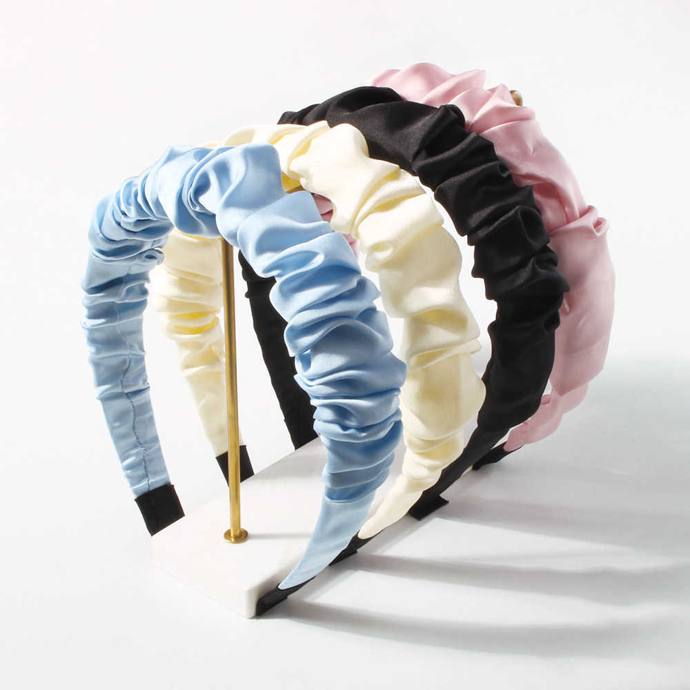 FLY132 New European and American large intestine hair band, women's silk satin wide-edge fashionable and creative headband, chanel-style pleated hair accessory details Picture