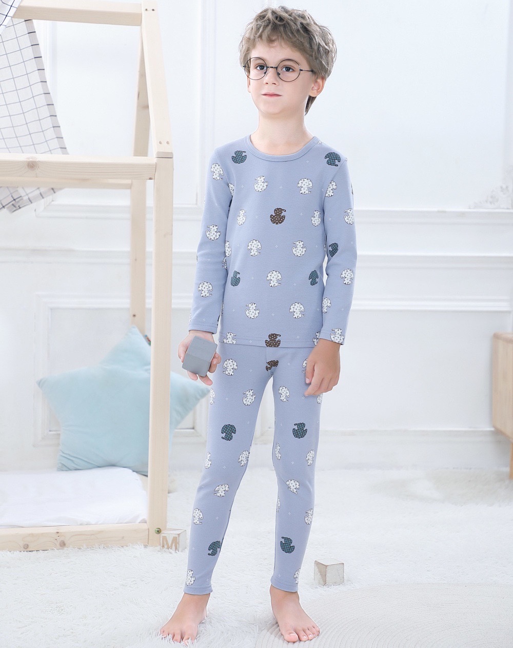 Padded Padded Padded Warm Underwear Set For Children 8045 Cotton Long Johns For Boys And Girls Application Scenario
