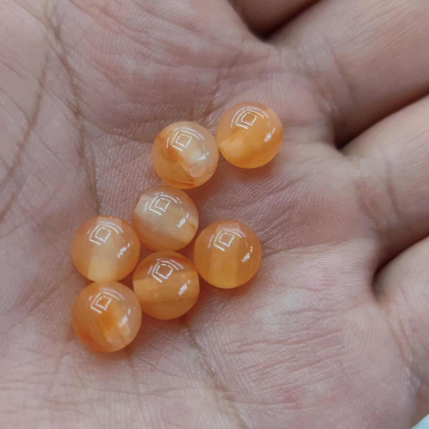8 centimetre flower beads 6 thumbnail