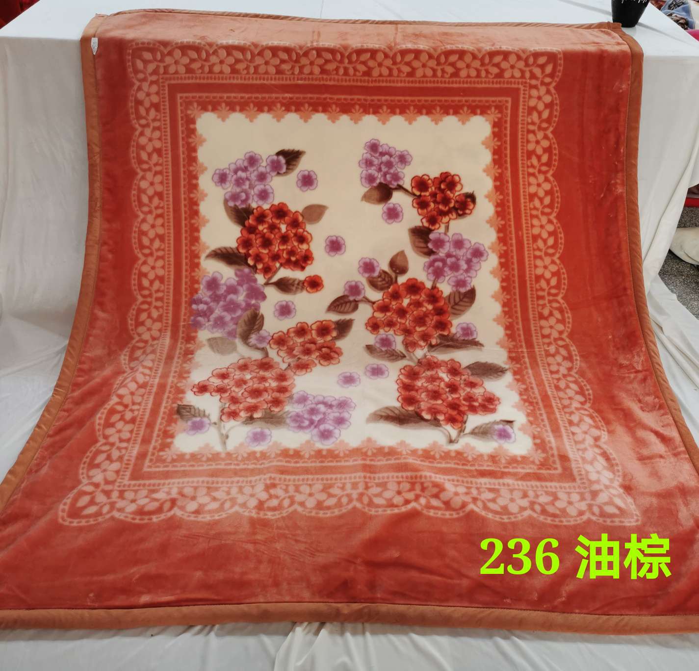 Explosive Velvet Blanket Specification drawing
