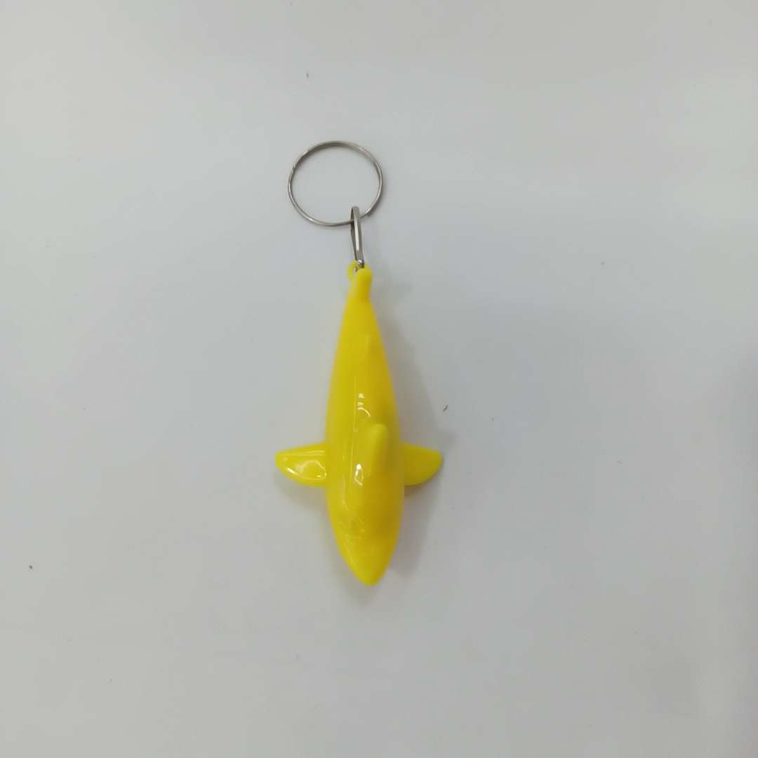 Keychain light small gift event: Giving away shark light factory direct sales keychain light glowing toys, Gao Gao Electronic toys 1 Application Scenario