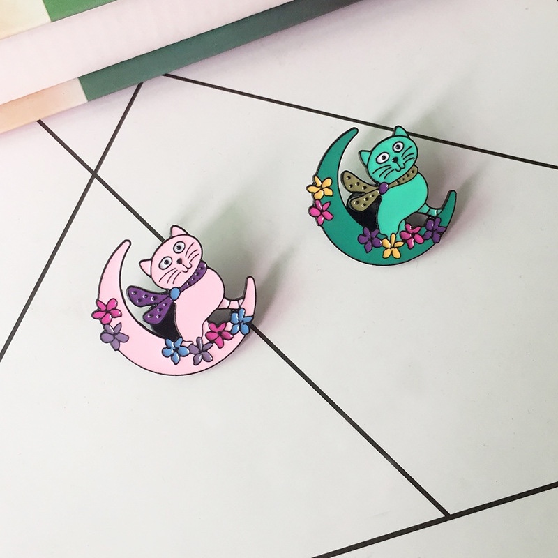 New green Pink Moon Cat Brooch for kids Cute Flowers Moon Animal Badge Fashion denim accessories