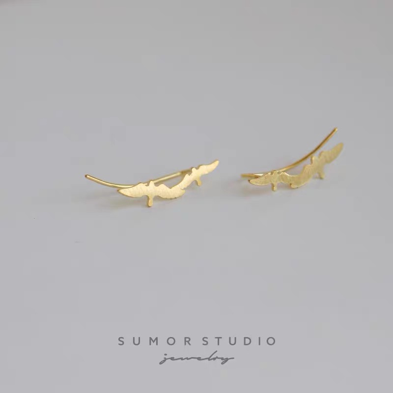 Ear stud -50