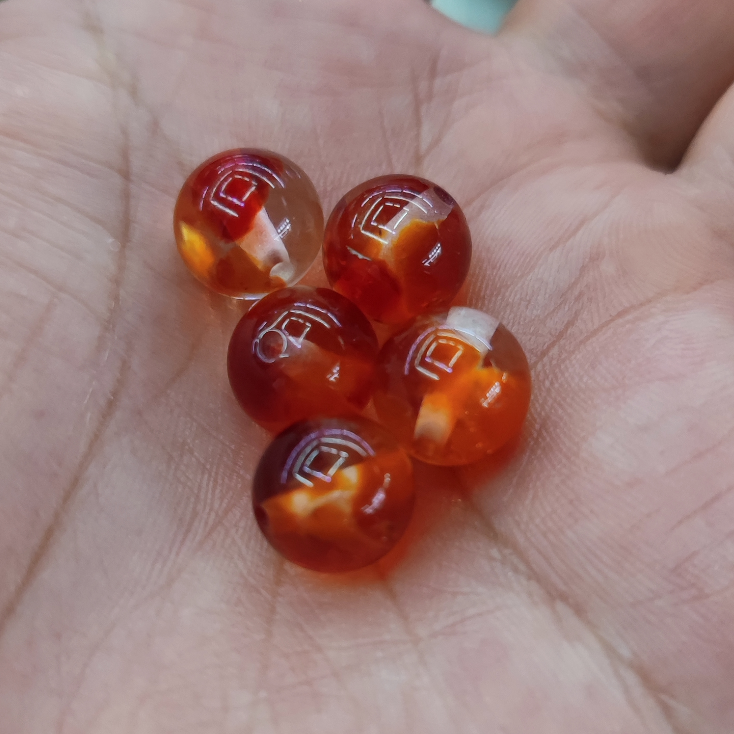 8 centimetre flower beads 20 thumbnail