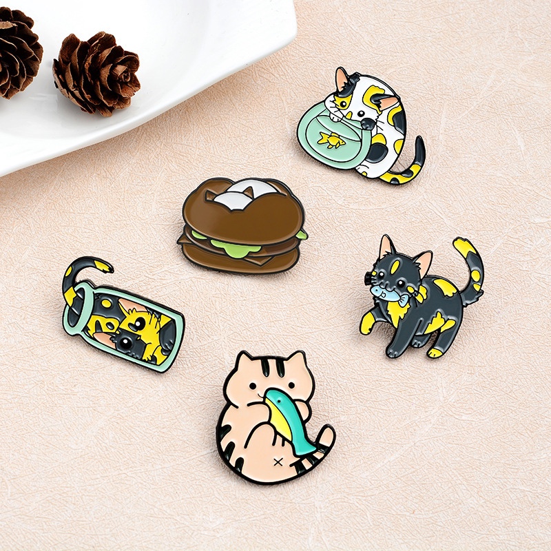 欧美新款合金徽章 可爱卡通小猫胸针 学生猫咪金鱼胸针背包饰品