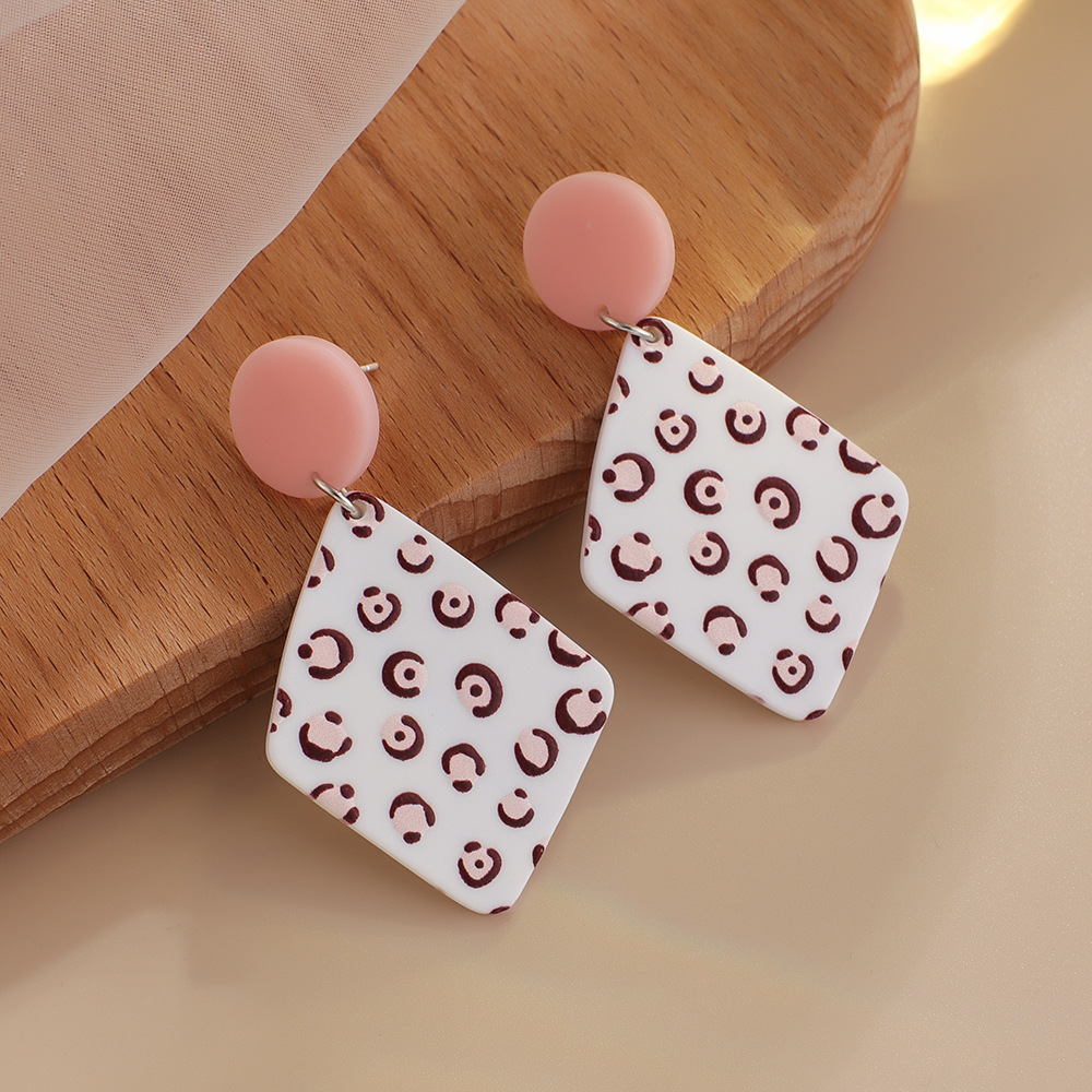Acrylic earrings for women simple personality geometric leopard spot relief print small fresh earrings for women 2
