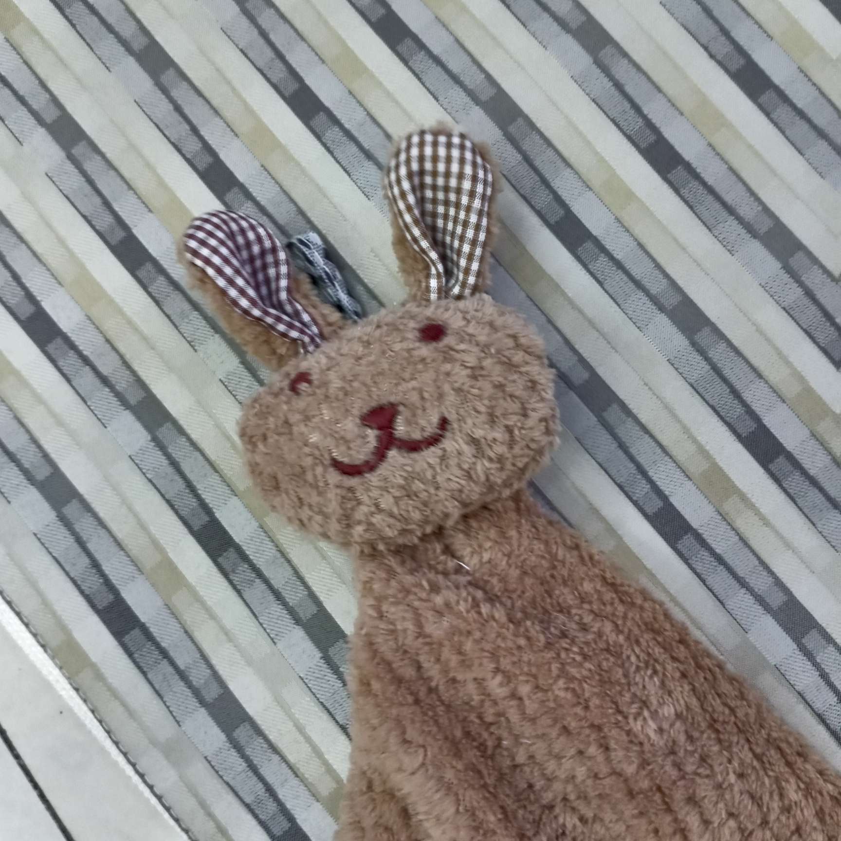 咖啡色擦手巾细节图