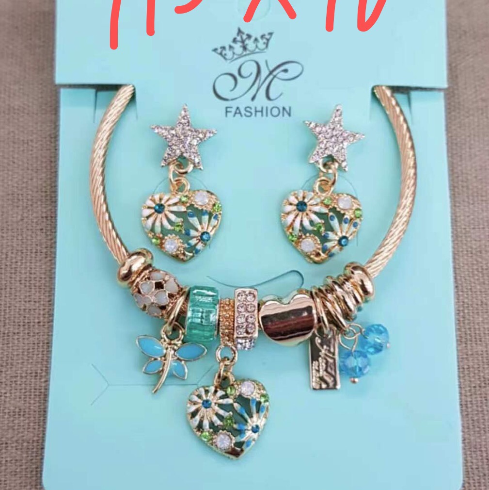 耳环项链/卡片/耳环产品图