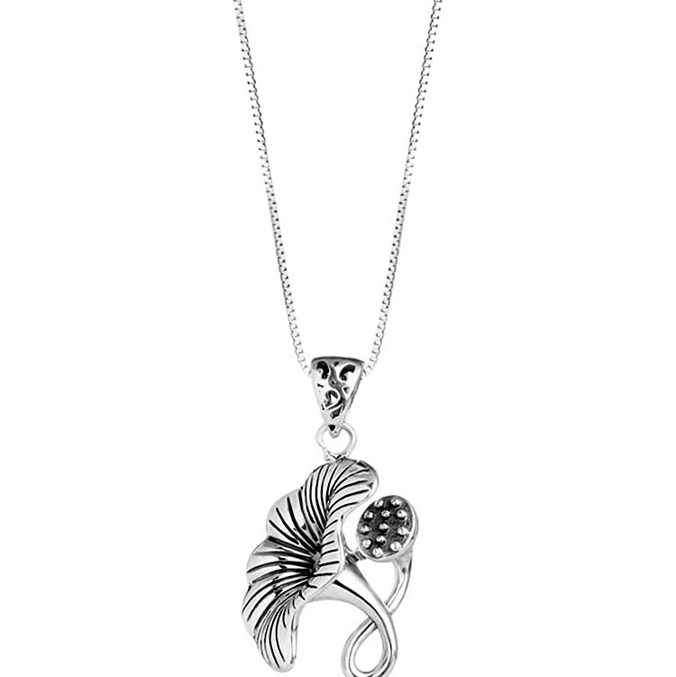 Trumpet necklace