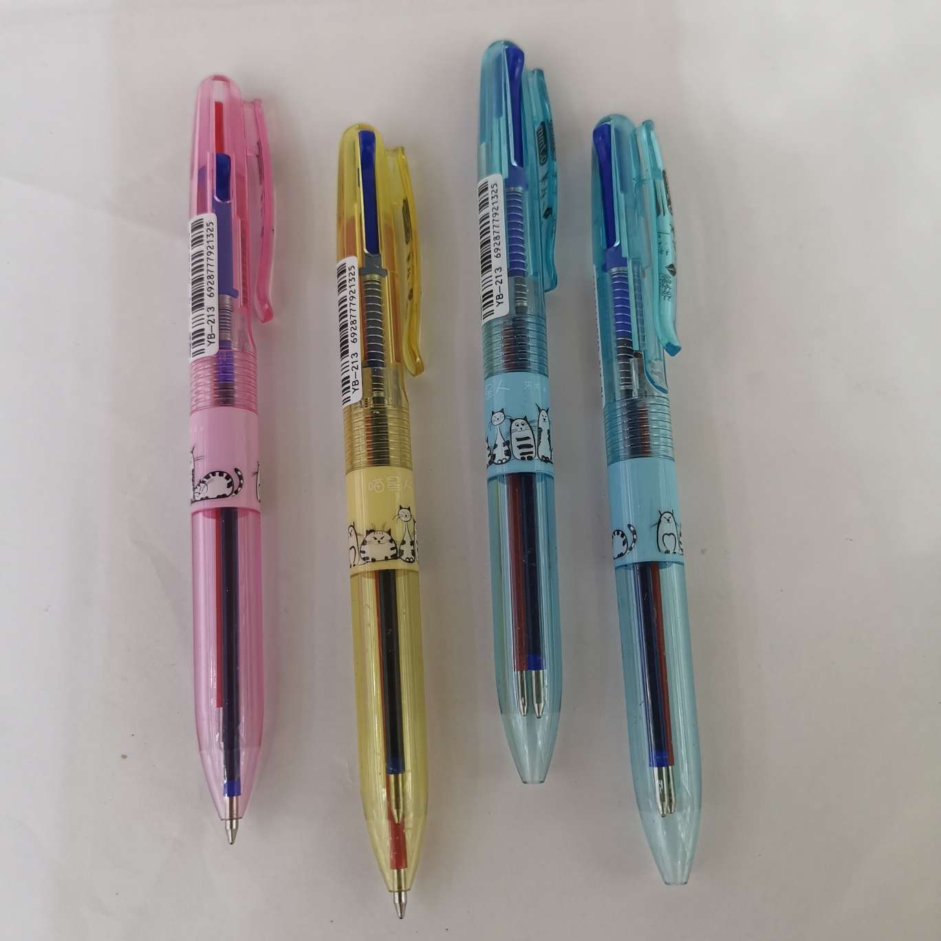 Two-color ballpoint pens in stock, red and blue, are available for display and packaging detail image 1