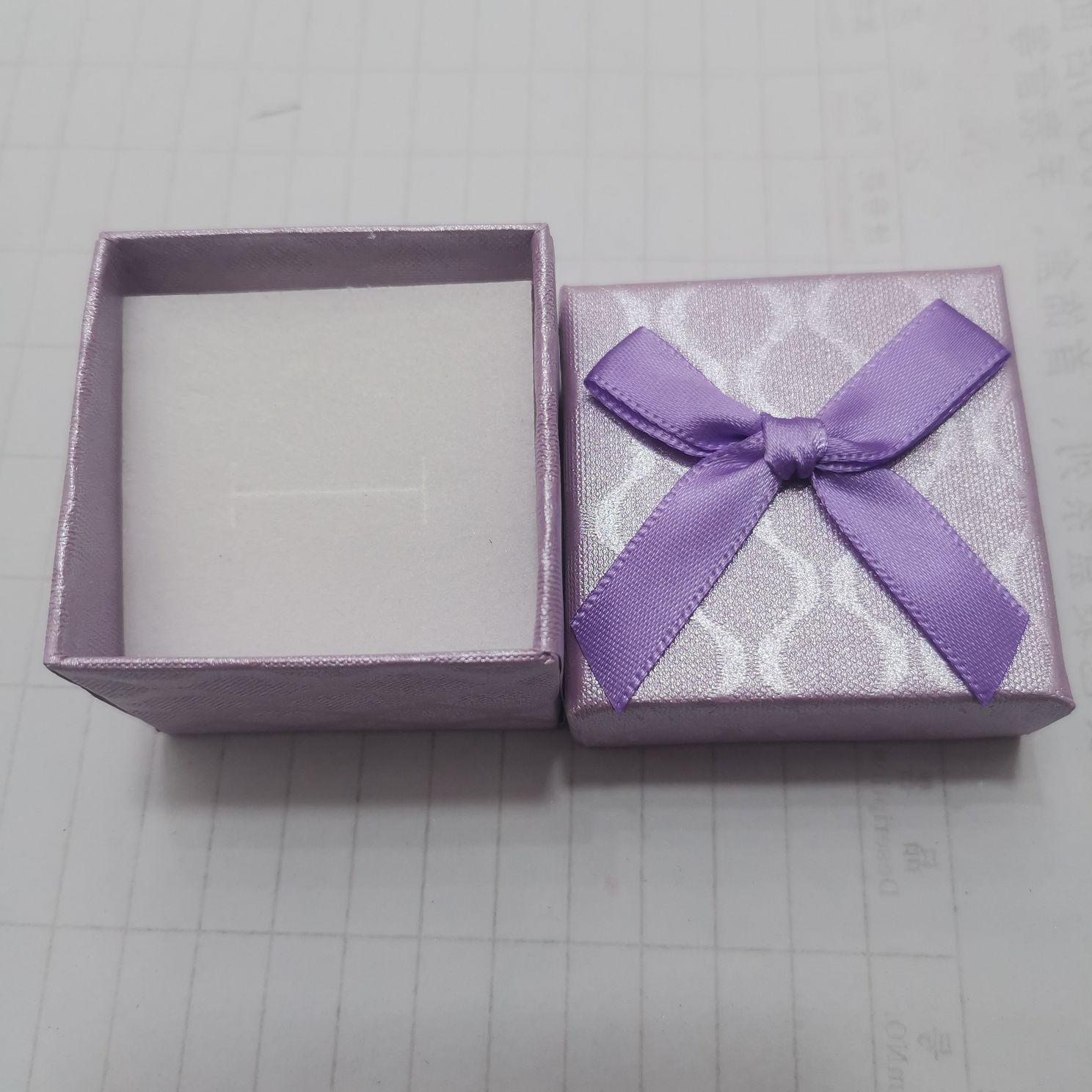 蝴蝶结盒112