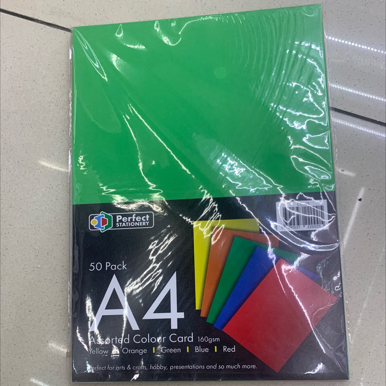Fuxin Paper Products, Stationery, Culture and Office Manufacturer's new 180-gram color card paper, 50 sheets per pack, packaging paper and printing paper