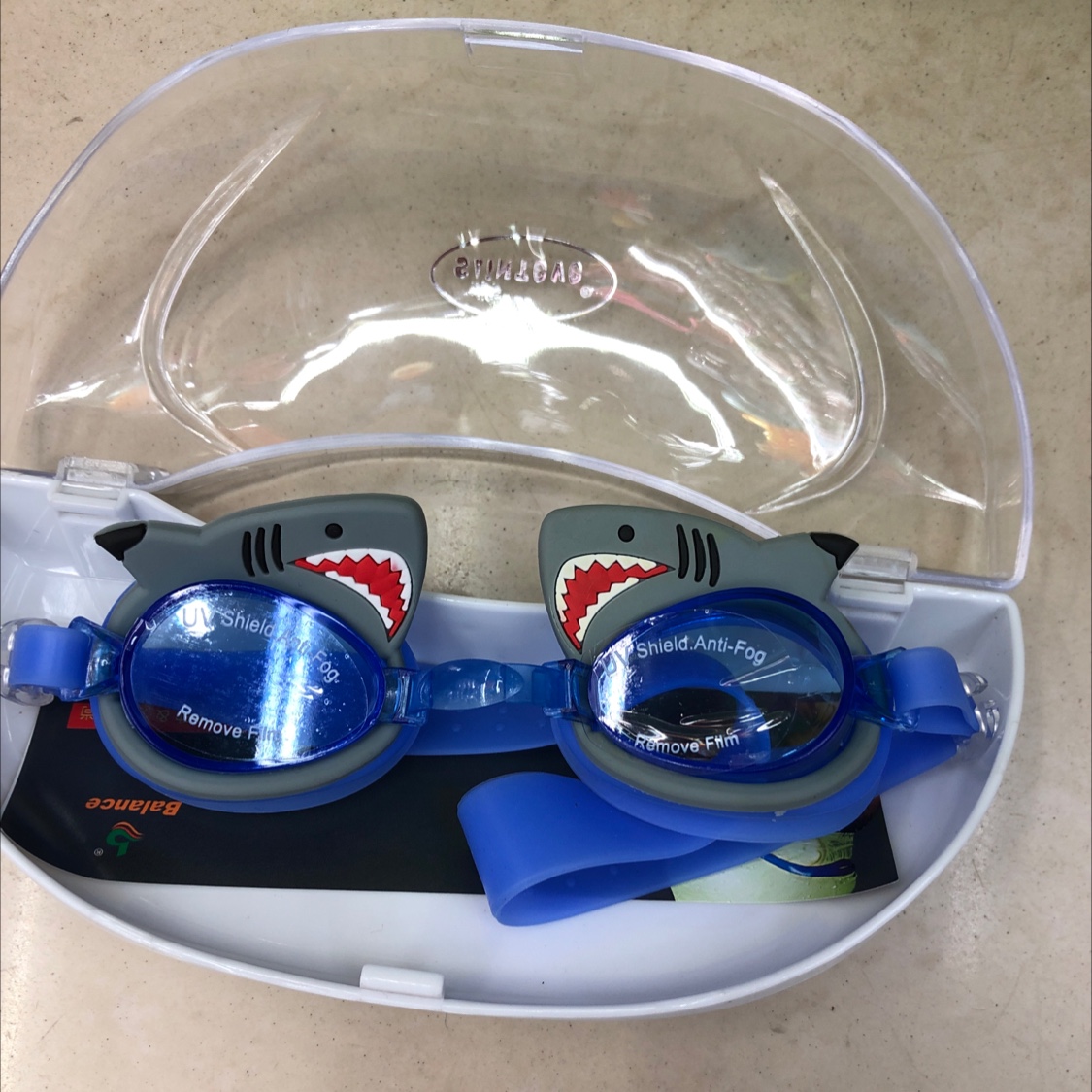 825 swimming goggles