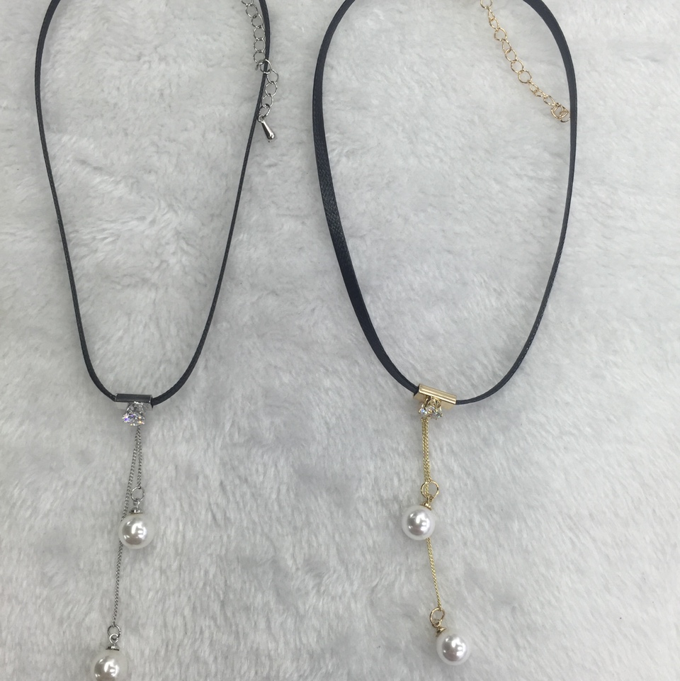 Leather cord length accessory crystal zirconium collarbone necklace