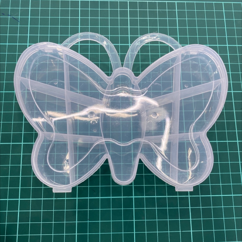 Circle storage box big white butterfly convenient