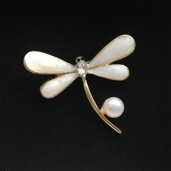 Dragonfly ball pin