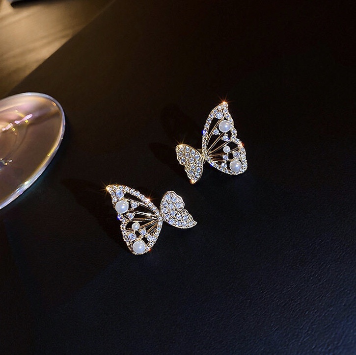 Exquisite luxury fashion high-end socialite temperament banquet sparkle earrings