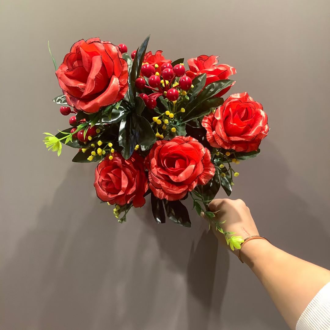 12-head Rose and red fruit set 3
