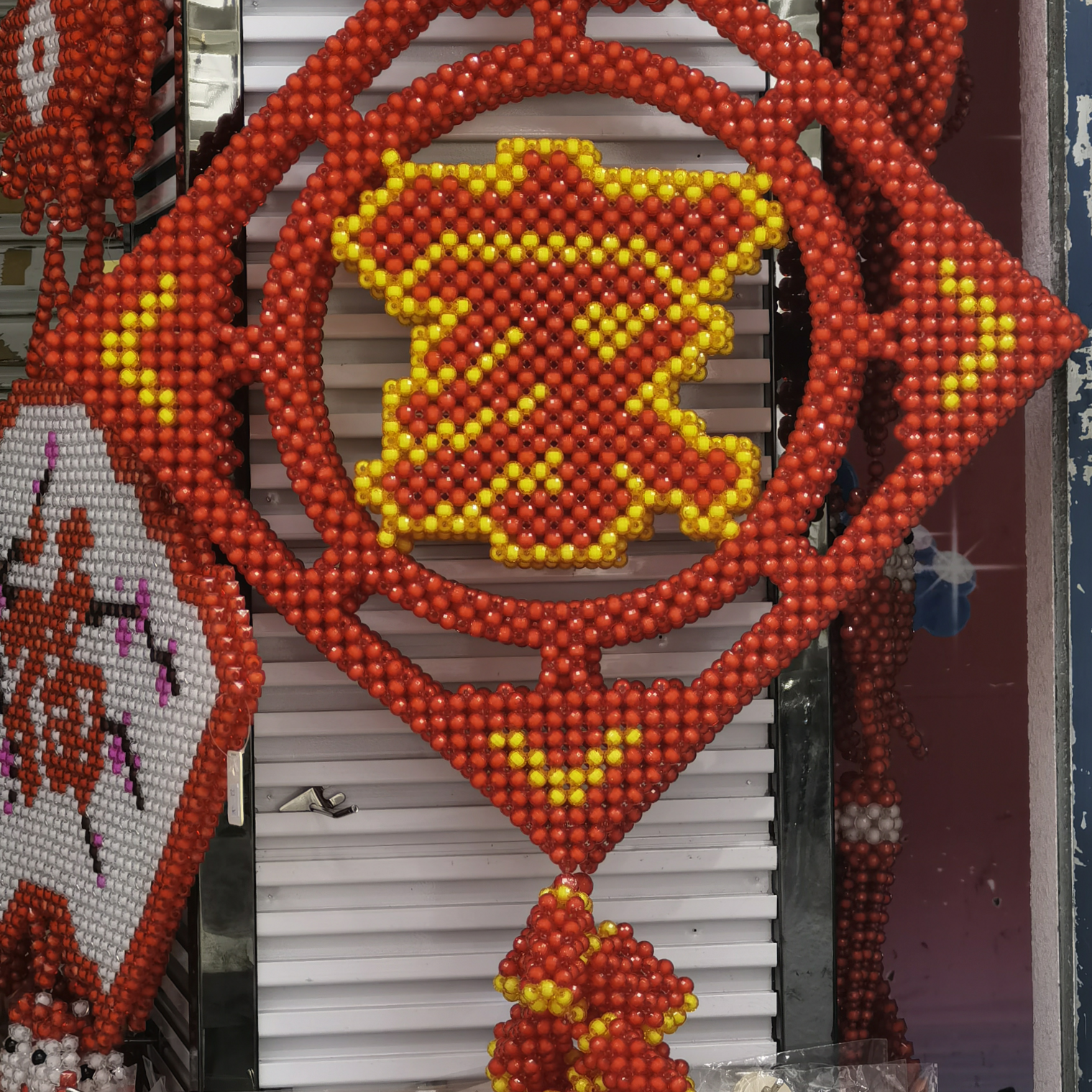 Handmade beaded "Fu" character pendant material package, diy woven Chinese knot fan craft decoration, living room bead-making 2