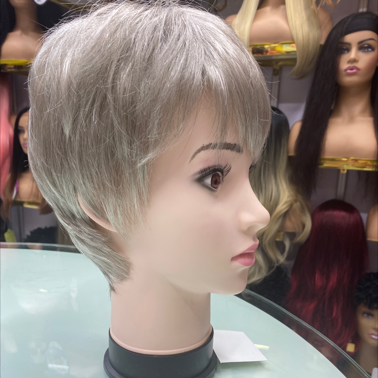 Hairstyle details Picture