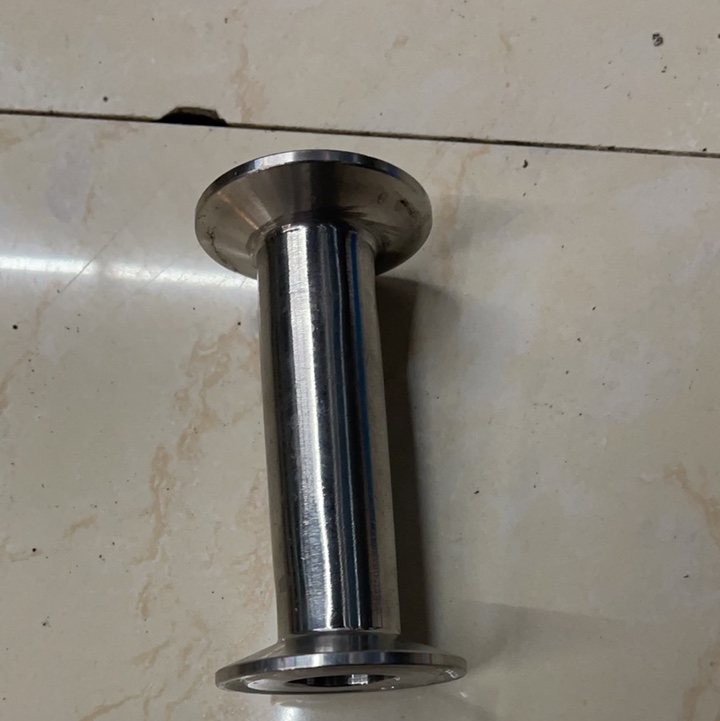 The filling machine discharge port joint is from Guangxin Packaging Machinery Equipment, a well-established physical store with good quality and favorable prices
