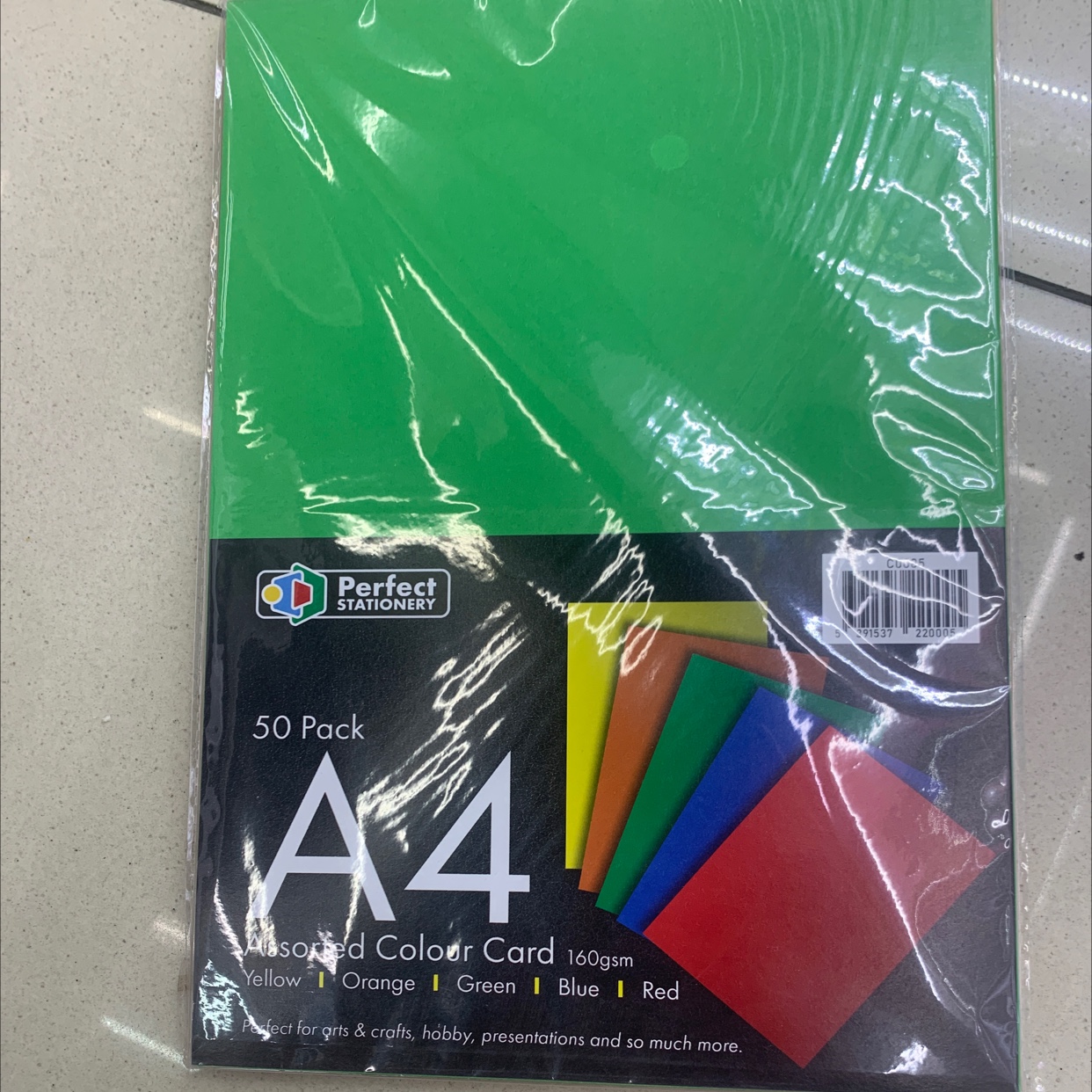 Fuxin Paper Products, Stationery, Culture and Office Manufacturer's new 180-gram color card paper, 50 sheets per pack, packaging paper and printing paper details Picture