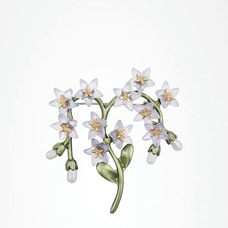 Forget-me-not brooch