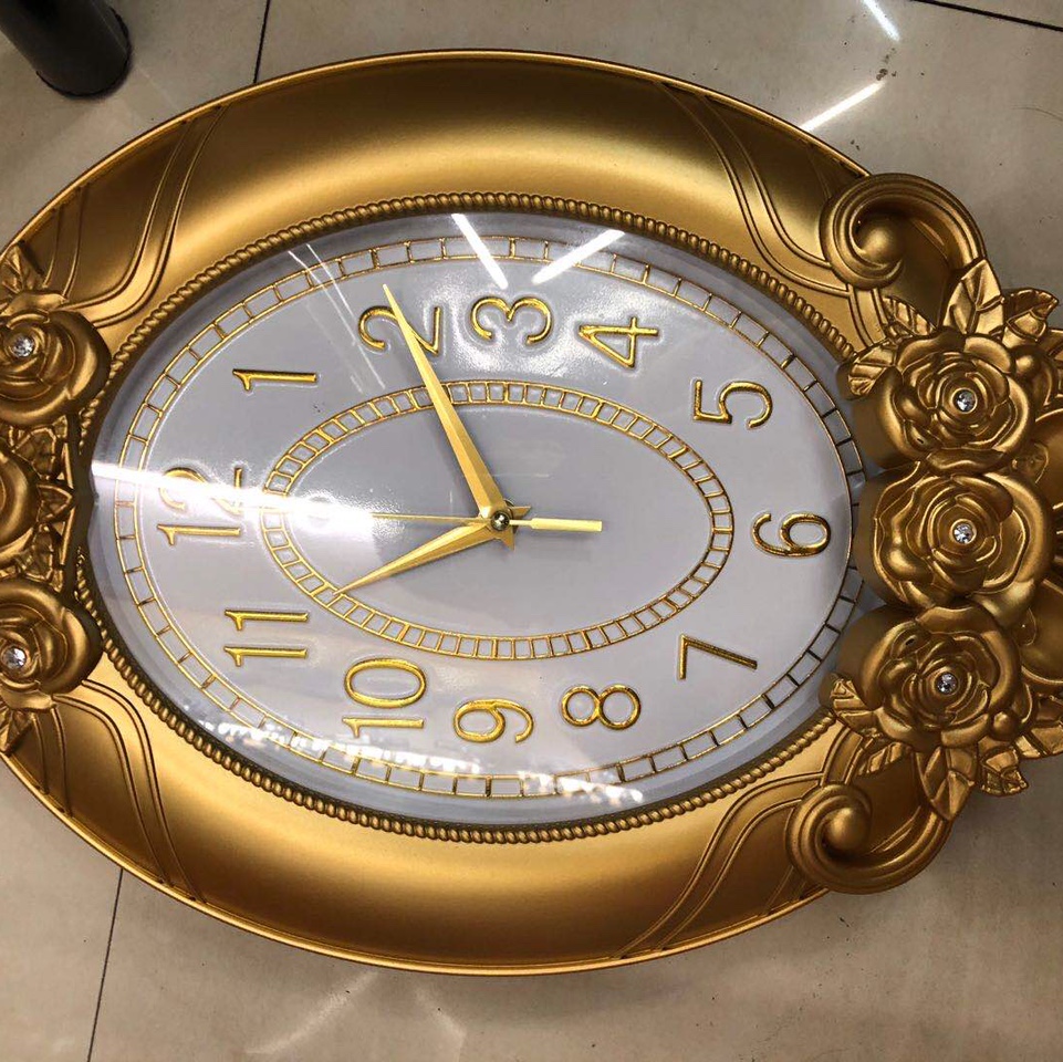 1100 Wall clock