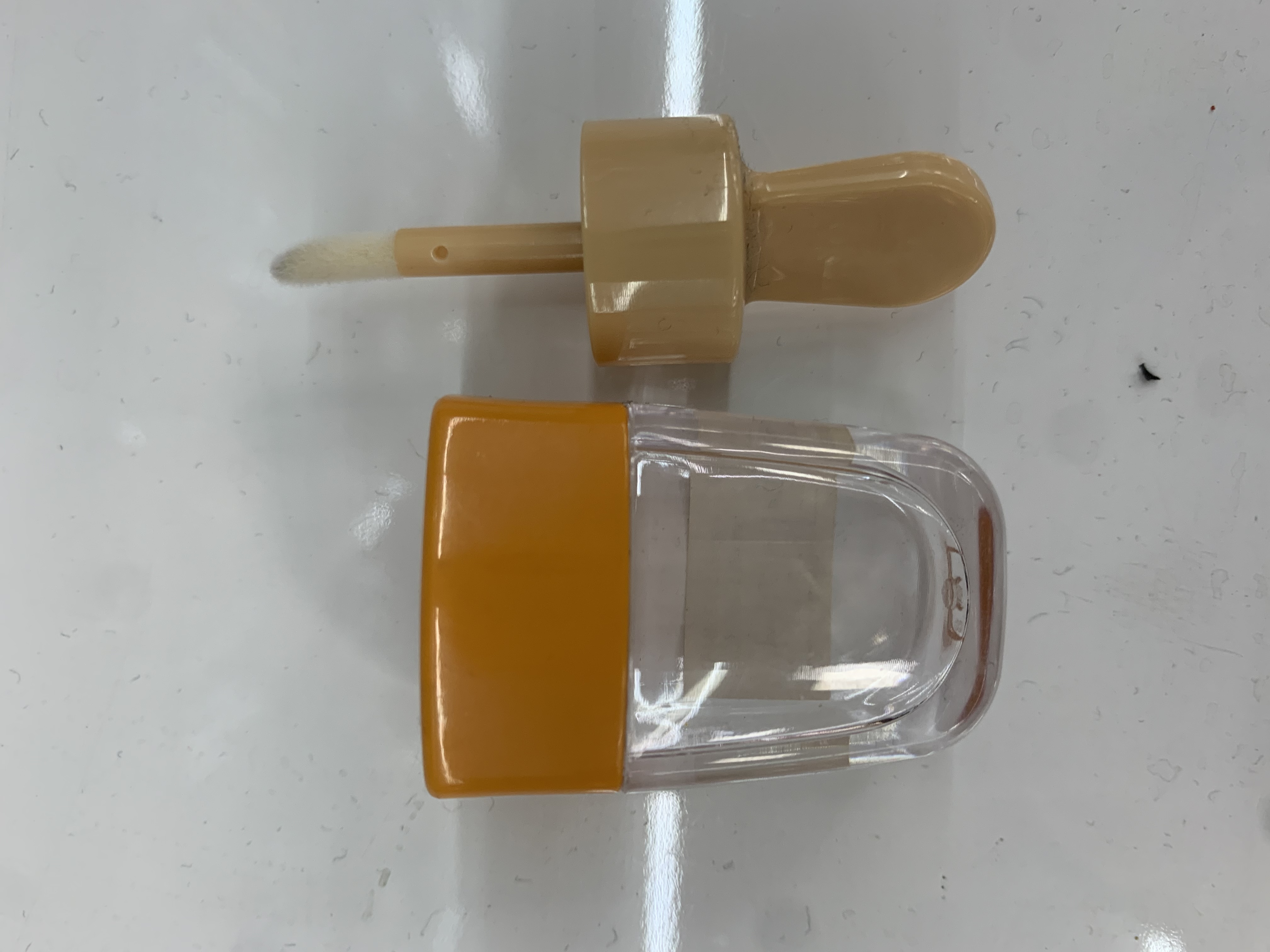 Ice cream lip gloss tube details Picture