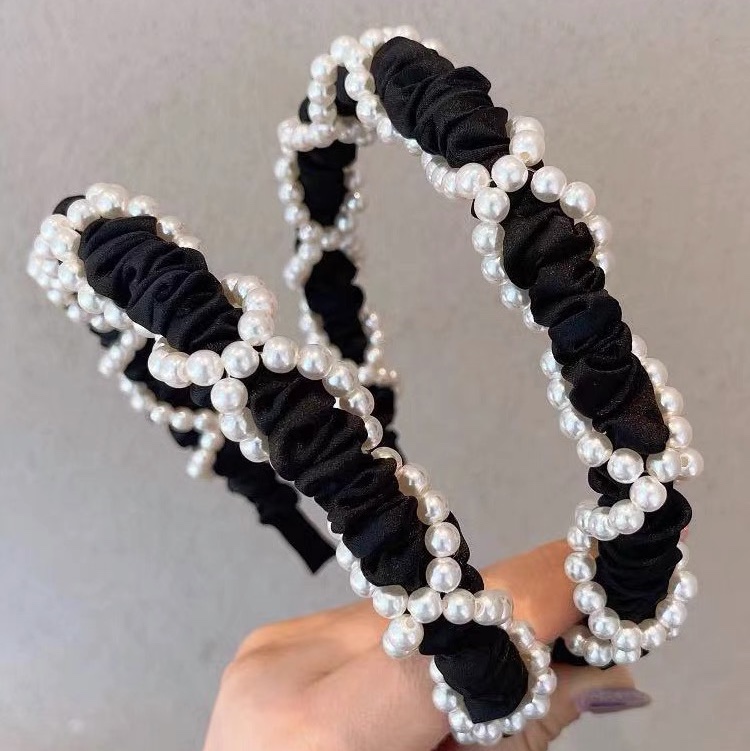 Korean fan flannelette elastic simple adult black dot drill scrunchie thumbnail