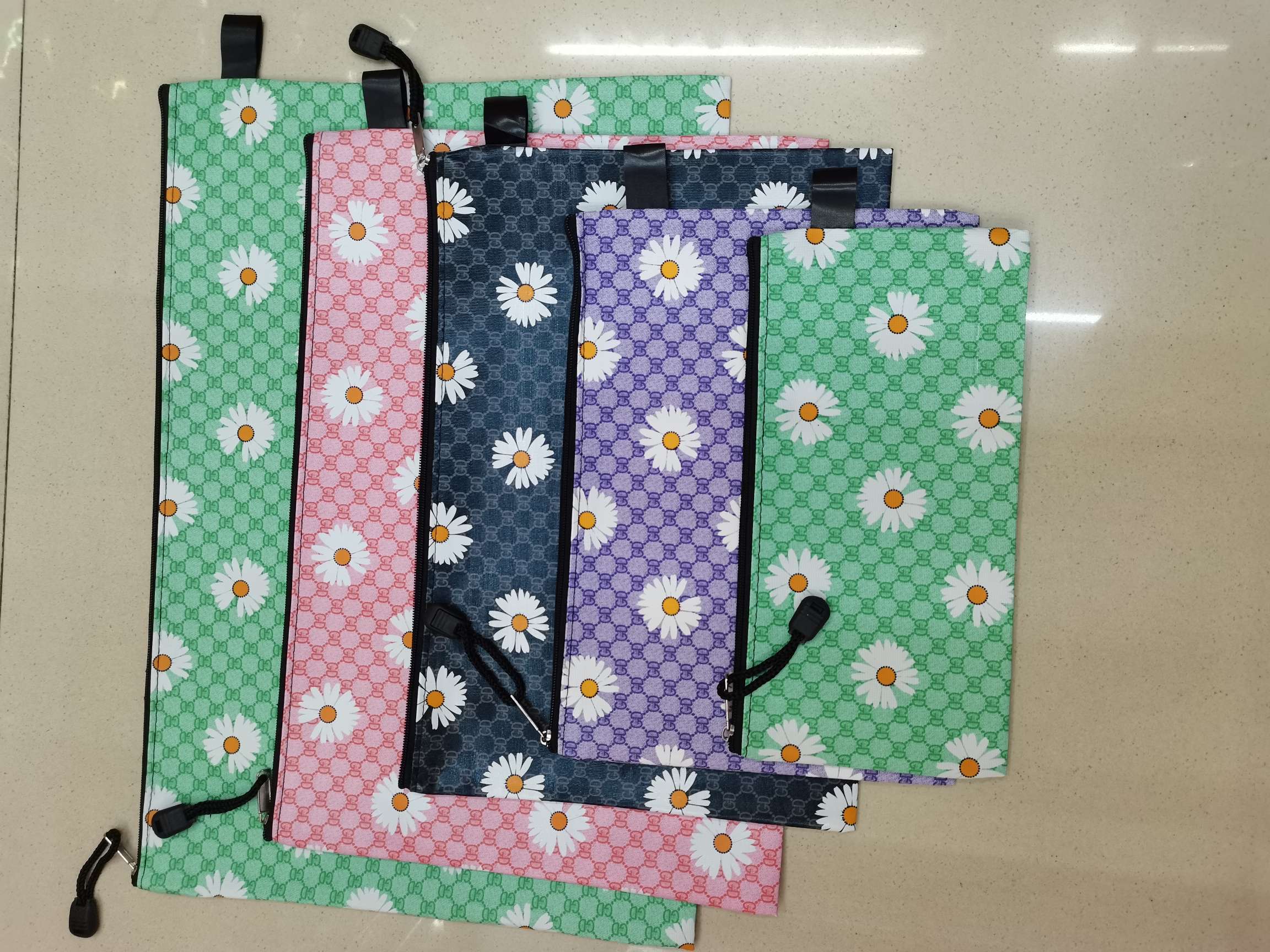 Patterned file bag detail image 9