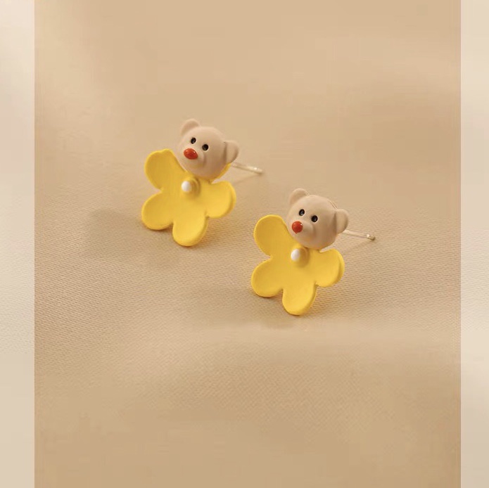 Fun flower cartoon cute bear summer must-have creative Sensetie earrings