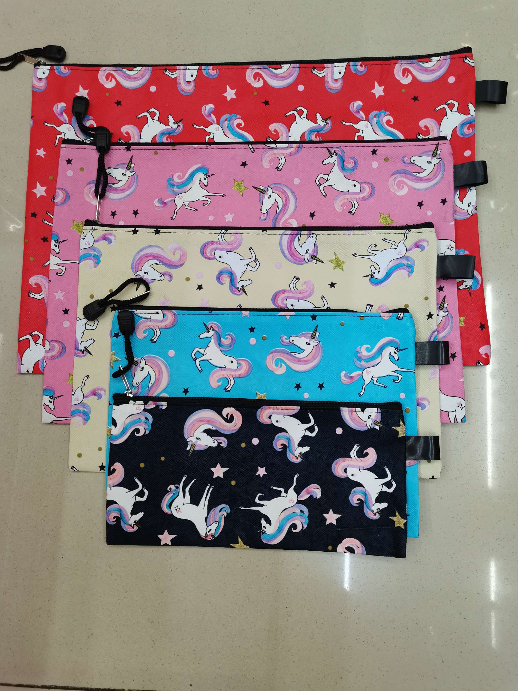 Patterned file bag detail image 15