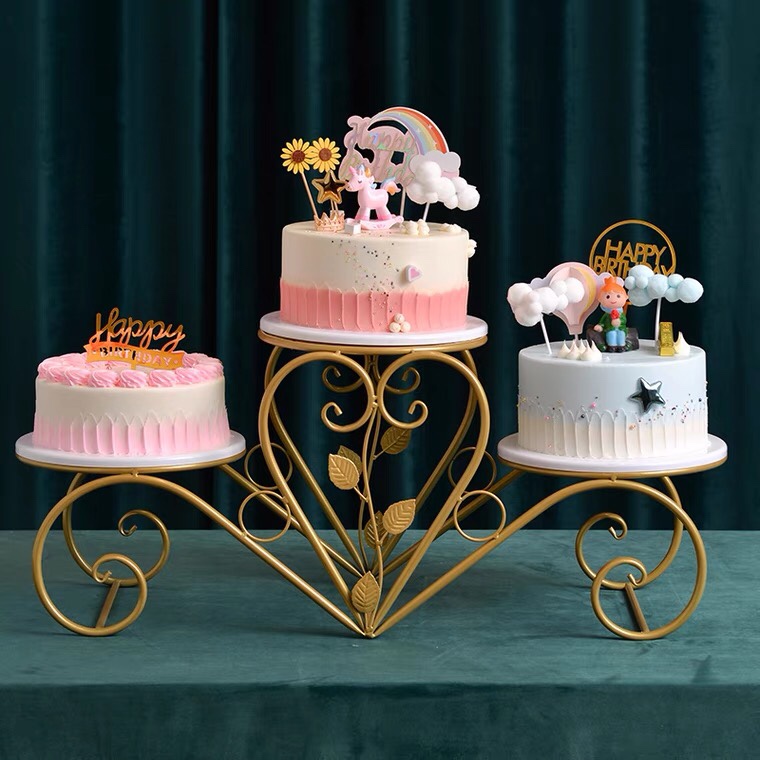 Ironwork cake stand for wedding decoration and cake stand