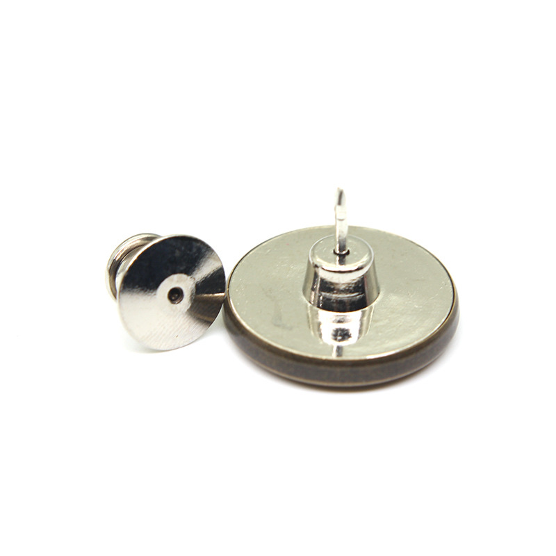 Large 20mm waist-cinching button, nail free and detachable universal button, a great tool for changing the size of jeans adjustment without sewing Application Scenario