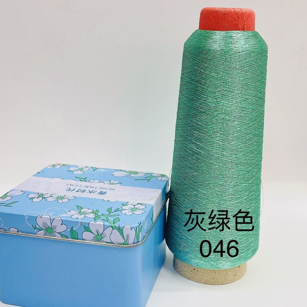 Gold and silver thread Gold thread Color thread cross stitch hand embroidery machine embroidery decoration 150D computer embroidery thread large roll embroidery thread Silver thread