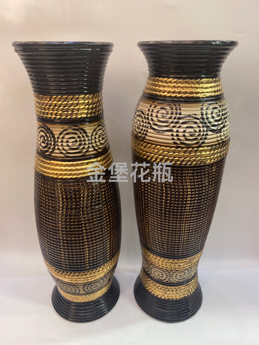 陶瓷瓶实物图