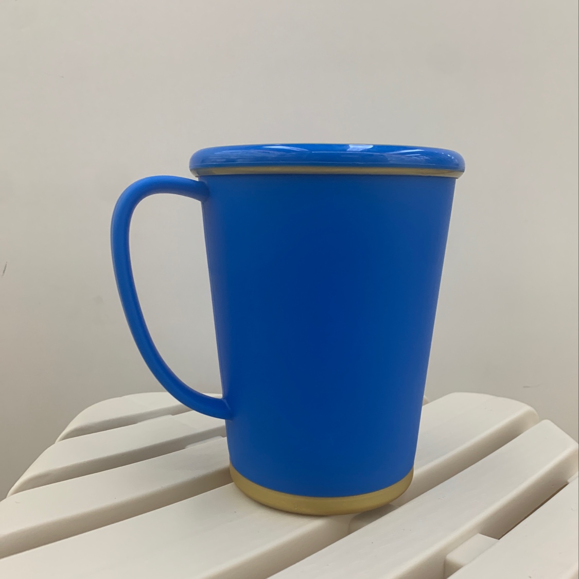Cup with lid, plastic cup, water cup with lid Specification drawing