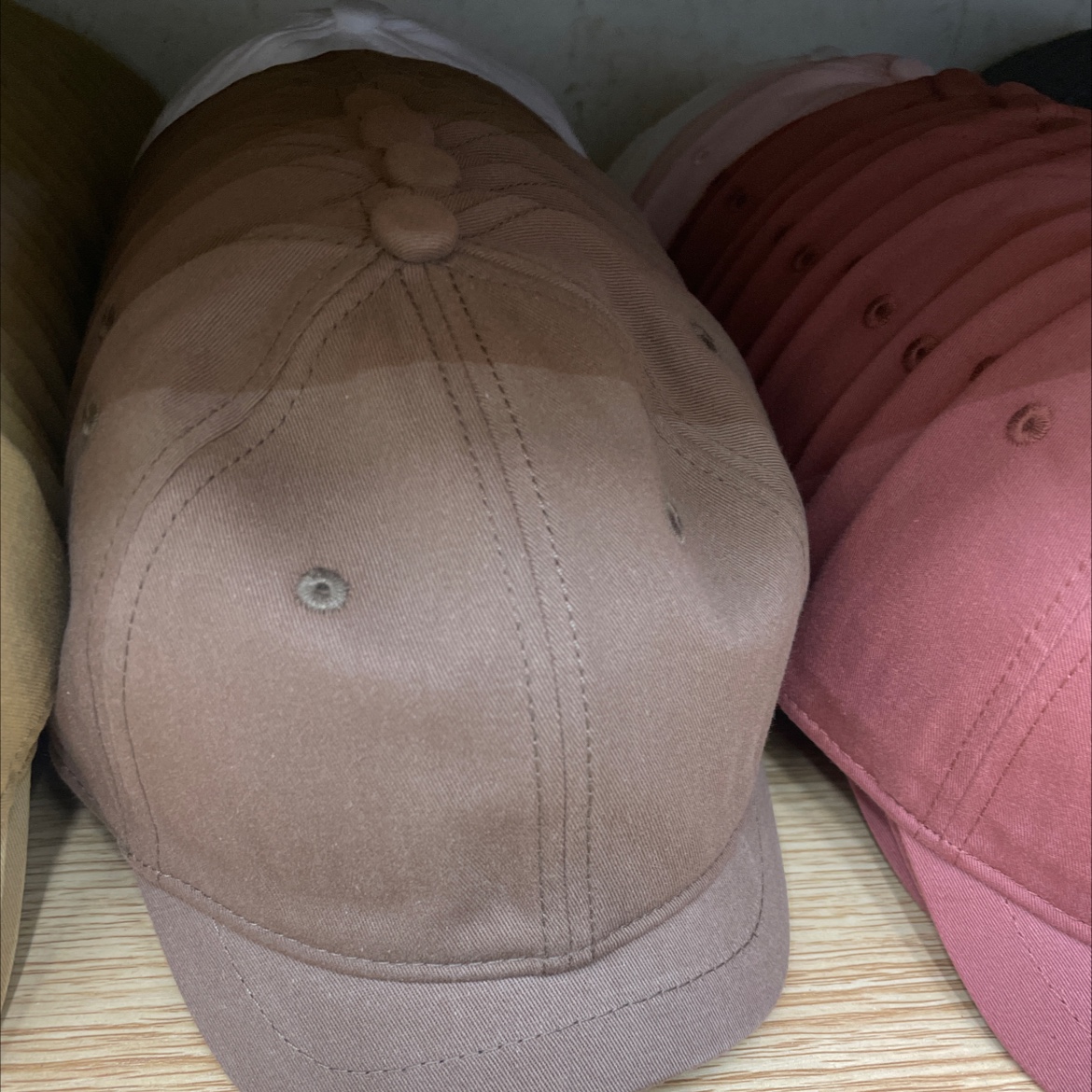 Red eight hat factory spring and summer new ins trend people multi-color fashion letters pure cotton sunscreen duck tongue baseball cap thumbnail