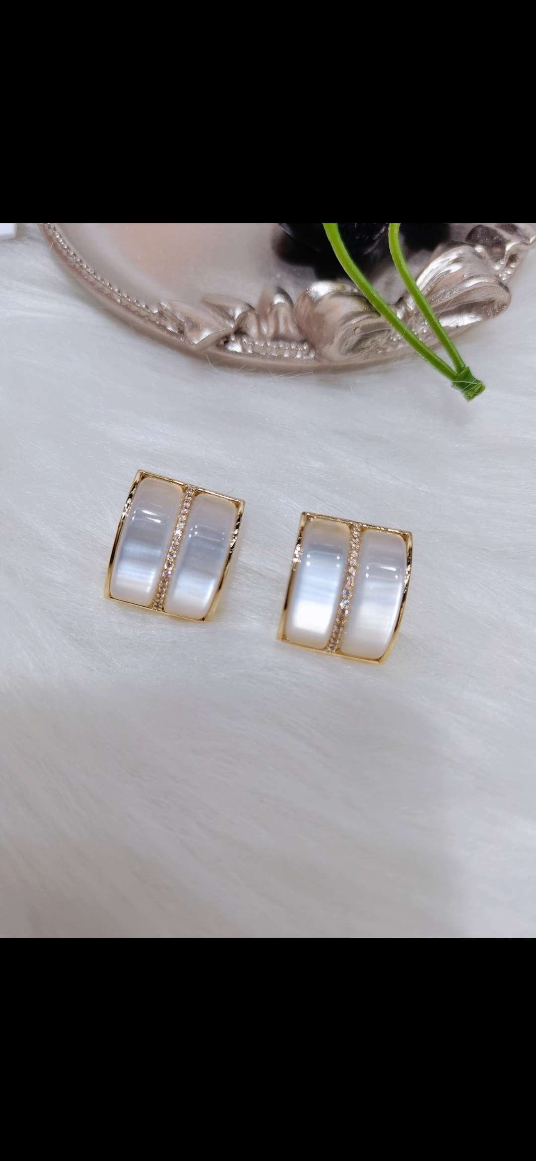 气质高级感耳钉韩国925银针通勤复古港风耳环网红耳饰女产品图